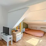 Studio Hypercentre - Train Station 5 Minutes Away